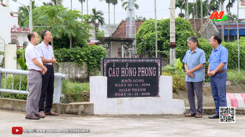 Đẩy mạnh thực hiện d&acirc;n chủ ở cơ sở trong giai đoạn mới