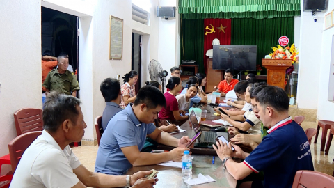 B&igrave;nh d&acirc;n học vụ số: Từ l&agrave;m quen đến l&agrave;m chủ c&ocirc;ng nghệ