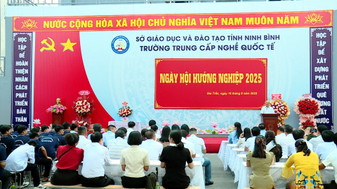 Ng&agrave;y Hội hướng nghiệp năm 2025