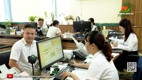 Từng bước tạo dựng nền h&agrave;nh ch&iacute;nh th&acirc;n thiện