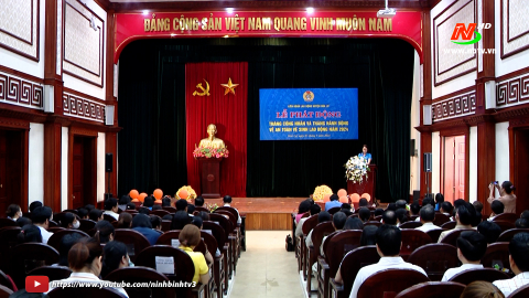 Hoa Lư ph&aacute;t động Th&aacute;ng C&ocirc;ng nh&acirc;n v&agrave; Th&aacute;ng h&agrave;nh động về An to&agrave;n Vệ sinh lao động