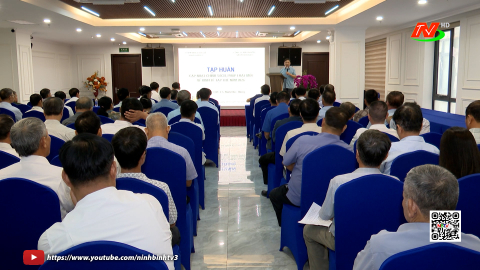 Tuy&ecirc;n truyền, phổ biến luật HTX v&agrave; văn bản hướng dẫn thi h&agrave;nh