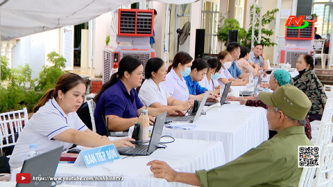Thanh Li&ecirc;m chủ động chăm s&oacute;c sức khỏe nh&acirc;n d&acirc;n