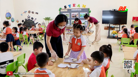 Đảm bảo an to&agrave;n v&agrave; n&acirc;ng cao chất lượng bữa ăn b&aacute;n tr&uacute;