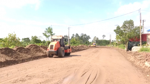 Đẩy nhanh tiến độ thi c&ocirc;ng dự &aacute;n giao th&ocirc;ng trọng điểm