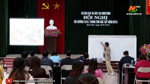 Bồi dưỡng c&aacute;n bộ quản l&yacute; trung t&acirc;m học tập cộng đồng