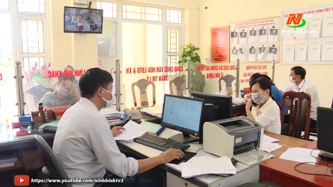 430 lao động huyện Y&ecirc;n M&ocirc; được chi trả tiền hỗ trợ đợt 1