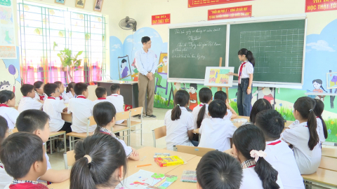 Tiết học y&ecirc;u thương tri &acirc;n thầy c&ocirc;