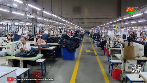 Doanh nghiệp may mặc khẩn trương ho&agrave;n th&agrave;nh đơn h&agrave;ng cuối năm