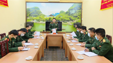 Kiểm tra c&ocirc;ng t&aacute;c tuyển qu&acirc;n tại huyện Y&ecirc;n M&ocirc;