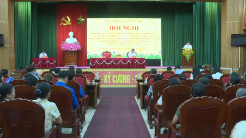 Đối thoại giữa người đứng đầu cấp ủy, ch&iacute;nh quyền với c&aacute;n bộ, đo&agrave;n vi&ecirc;n, hội vi&ecirc;n tại phường L&yacute; Thường Kiệt