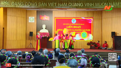 Li&ecirc;n hoan tiếng h&aacute;t d&acirc;n ca người cao tuổi phường T&acirc;y Hoa Lư