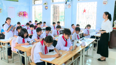 Đẩy mạnh học tập v&agrave; thực h&agrave;nh theo B&aacute;c trong trường học