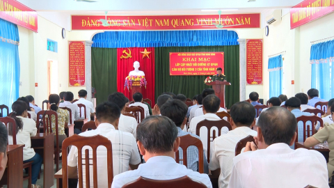 Khai mạc lớp cập nhật kiến thức quốc ph&ograve;ng v&agrave; an ninh cho c&aacute;n bộ đối tượng 3
