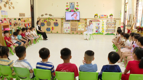 Thanh Sơn tăng cường ph&ograve;ng, chống dịch bệnh trong c&aacute;c nh&agrave; trường