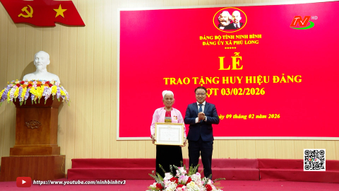 Ph&uacute; Long gặp mặt mừng Đảng, mừng xu&acirc;n