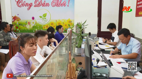 Thi đua theo lời b&aacute;c - Tận tụy v&igrave; nh&acirc;n d&acirc;n phục vụ