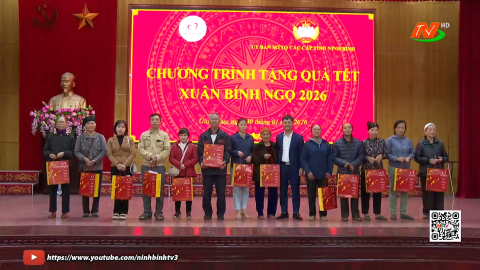Tặng qu&agrave; Tết B&iacute;nh Ngọ năm 2026