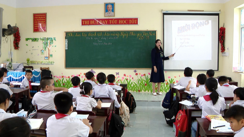 C&ocirc; gi&aacute;o c&oacute; nhiều s&aacute;ng kiến trong giảng dạy