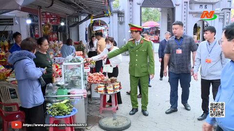 Đảm bảo an to&agrave;n thực phẩm m&ugrave;a lễ hội