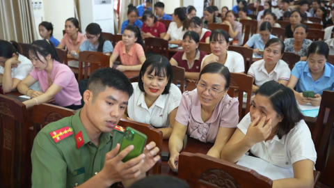 X&atilde; Bắc L&yacute; t&iacute;ch cực đưa c&ocirc;ng nghệ số đến người d&acirc;n