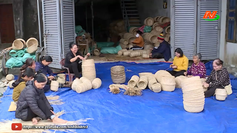 Hội LHPN x&atilde; Nghĩa L&acirc;m hỗ trợ hội vi&ecirc;n ph&aacute;t triển kinh tế