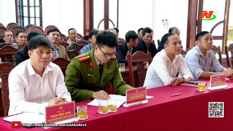 X&atilde; Chất B&igrave;nh đối thoại với đại diện c&aacute;c tầng lớp nh&acirc;n d&acirc;n