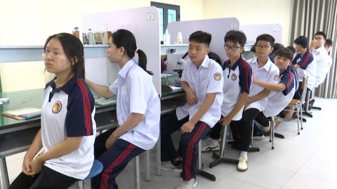 Đẩy mạnh đổi mới trong hoạt động dạy v&agrave; học