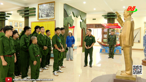 Thanh thiếu nhi với "Học kỳ trong qu&acirc;n đội"
