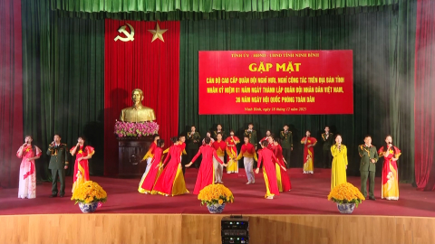 Gặp mặt c&aacute;n bộ cao cấp Qu&acirc;n đội nghỉ hưu, nghỉ c&ocirc;ng t&aacute;c