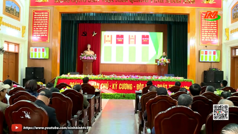Hoạt động chăm s&oacute;c sức khỏe v&agrave; phổ biến ph&aacute;p luật cho người d&acirc;n