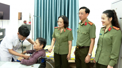 Kh&aacute;m, chữa bệnh t&igrave;nh nguyện chung tay v&igrave; sức khỏe cộng đồng tại x&atilde; Nam Ninh