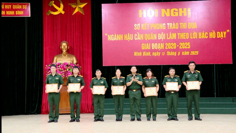 Sơ kết phong tr&agrave;o thi đua " Ng&agrave;nh hậu cần qu&acirc;n đội l&agrave;m theo lời B&aacute;c Hồ dạy "