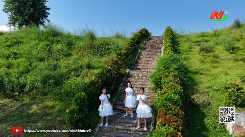 Bản h&ograve;a ca tuổi thơ