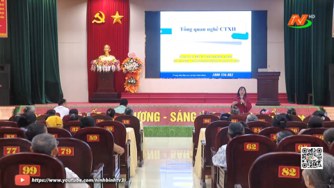 Hội nghị truyền th&ocirc;ng n&acirc;ng cao nhận thức về nghề c&ocirc;ng t&aacute;c x&atilde; hội