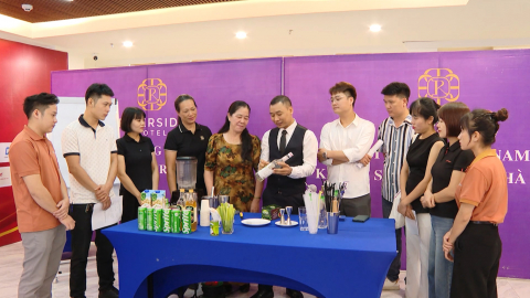 Bồi dưỡng nghiệp vụ cho lao động ng&agrave;nh du lịch