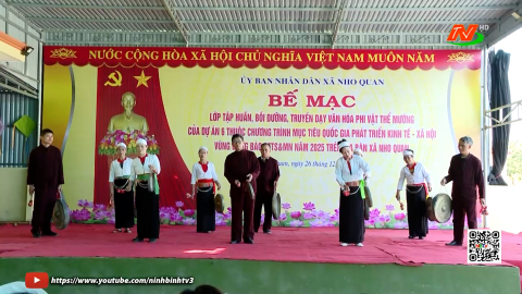 Bế mạc lớp bồi dưỡng, truyền dạy văn h&oacute;a phi vật thể Mường