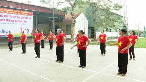 Phụ nữ th&agrave;nh phố Hoa Lư với c&aacute;c hoạt động ch&agrave;o mừng kỷ niệm 50 năm giải ph&oacute;ng miền Nam