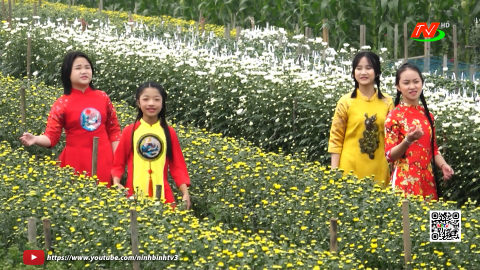 M&ugrave;a xu&acirc;n của b&eacute;