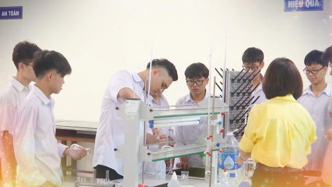 Ng&agrave;nh gi&aacute;o dục v&agrave; đ&agrave;o tạo tỉnh Ninh B&igrave;nh tạo chuyển biến đột ph&aacute; về chất lượng