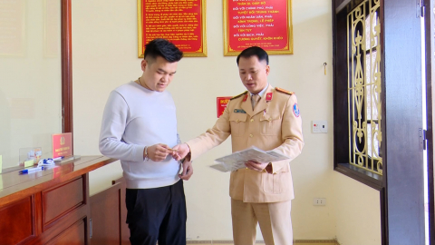  Nỗ lực cải c&aacute;ch h&agrave;nh ch&iacute;nh trong c&ocirc;ng t&aacute;c đăng k&yacute; xe  
