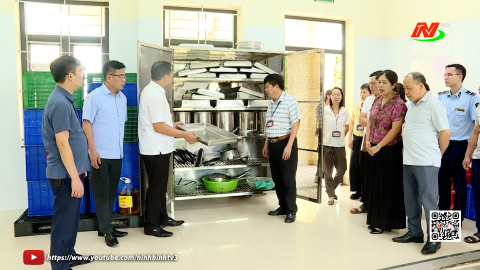 Tăng cường kiểm so&aacute;t an to&agrave;n thực phẩm bếp ăn tập thể