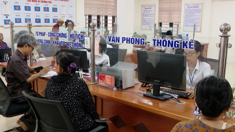 Đảm bảo th&ocirc;ng suốt hoạt động h&agrave;nh ch&iacute;nh c&ocirc;ng