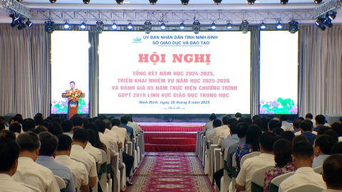 Gi&aacute;o dục trung học Ninh B&igrave;nh triển khai nhiệm vụ năm học mới