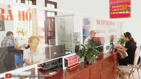 Kim Sơn đẩy mạnh cải c&aacute;ch h&agrave;nh ch&iacute;nh, x&acirc;y dựng ch&iacute;nh quyền điện tử