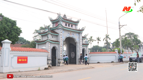 Di t&iacute;ch kể chuyện ngh&igrave;n năm