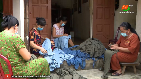 Tạo việc l&agrave;m cho hội vi&ecirc;n, phụ nữ trong m&ugrave;a dịch