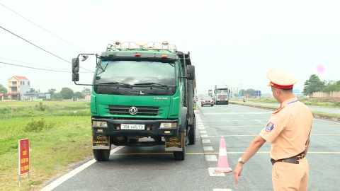 Ph&aacute;t huy vai tr&ograve; của b&aacute;o ch&iacute; trong tuy&ecirc;n truyền an to&agrave;n giao th&ocirc;ng
