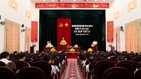 Y&ecirc;n M&ocirc; khai mạc kỳ họp thứ 11, HĐND huyện kh&oacute;a XIV