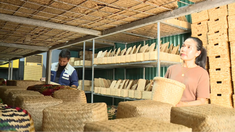 Dệt hồn qu&ecirc; từ sợi c&oacute;i